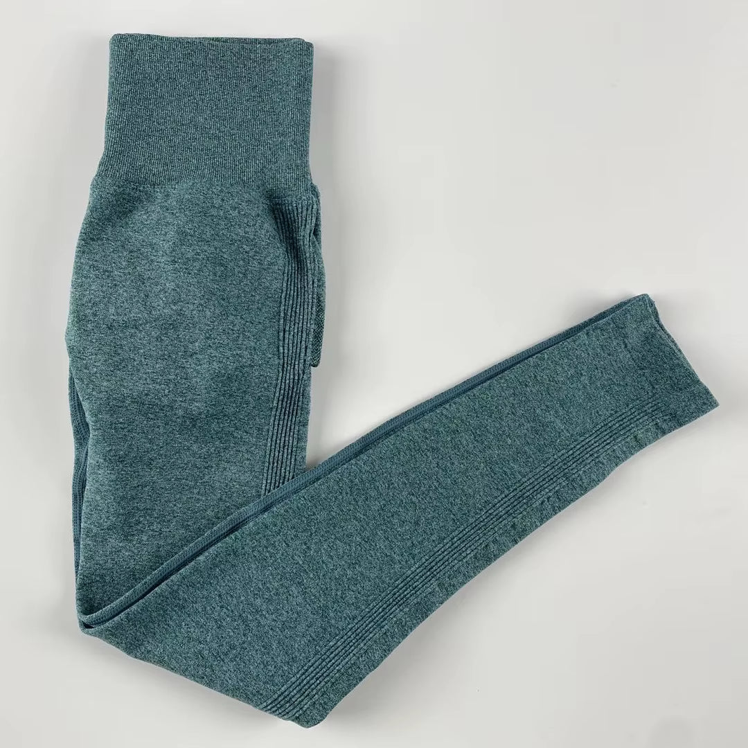 Seamless Yoga Sports Set Women Gym Fitness Two Piece Set Women Yoga High Waist Sport Push Hip Leggings Workout Clothes for Women